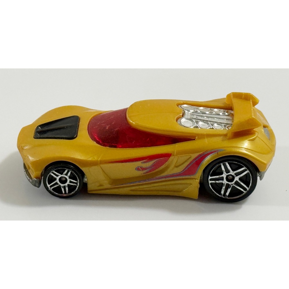 Hot Wheels Chicane Toy Car Kids 1:64‎ Yellow Red Flame Graphics Diecast